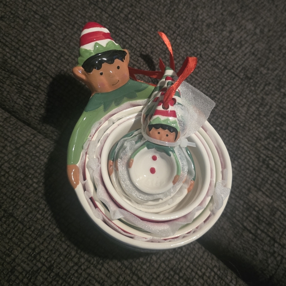 Holiday Time | Ceramic Christmas Elf Nesting Measuring Cup & Spoon Set